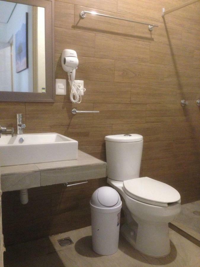 Hotel Guiva Aeropuerto Oaxaca Kültér fotó